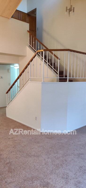 819 N College Ave #I122 - Photo 3 of 14