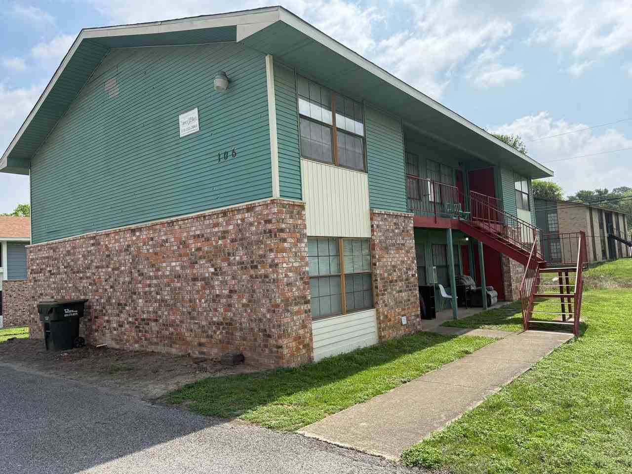 106 Lady Bird Ln - Photo 2 of 2