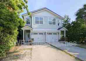 631 2nd Ave S - Photo 1 of 1