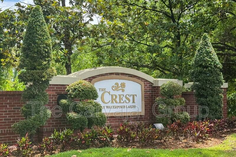 725 Crest Pines Dr #417 - Photo 4 of 33