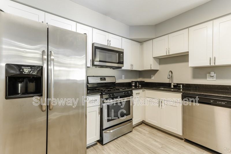 1091 Tristam Circle - Photo 4 of 10