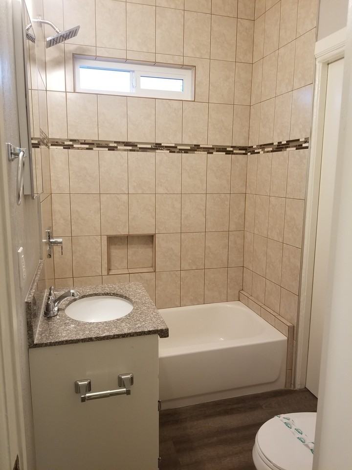 2445 1/2 Palm Pl - Photo 3 of 6