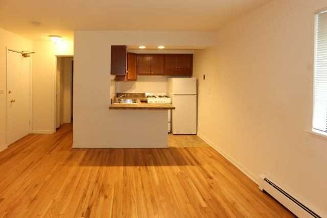 540 W Roscoe St #487 - Photo 6 of 12