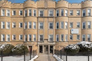 4515 N Malden St #3D - Photo 1 of 1