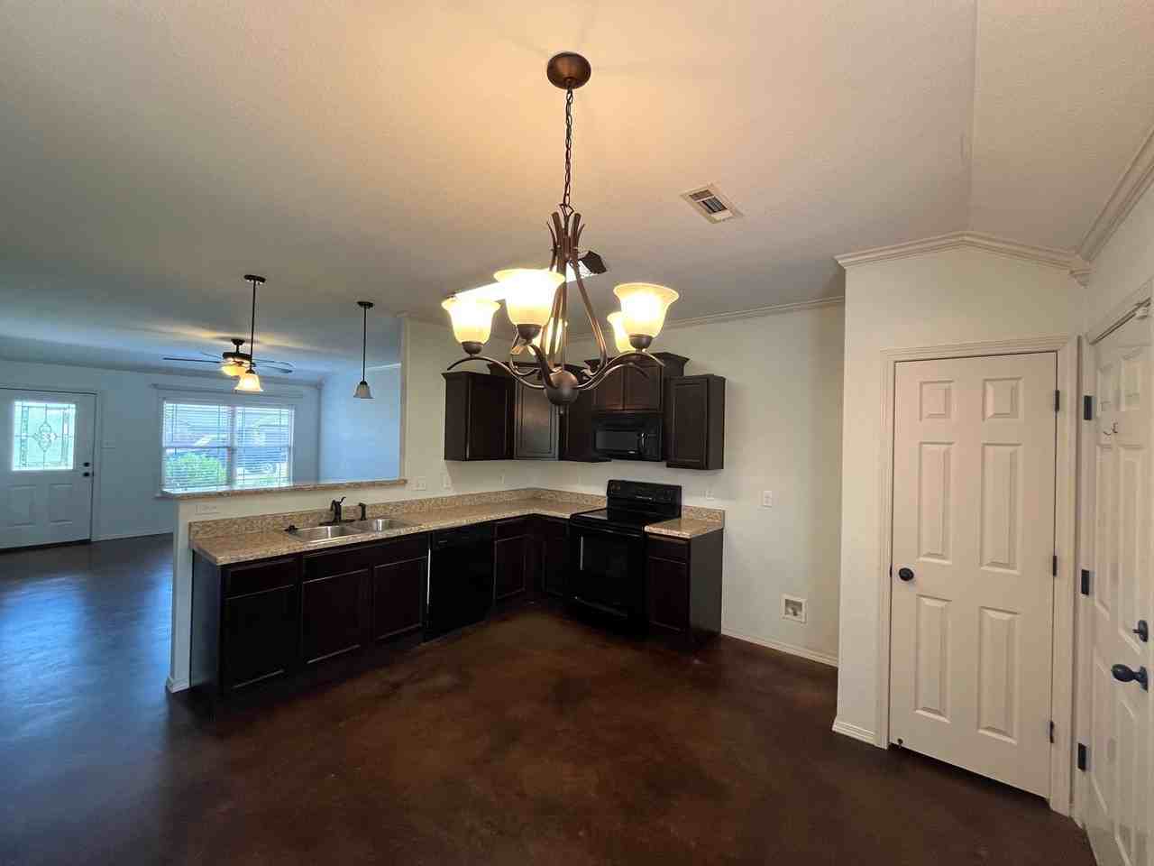 3210 Miracle Heights Cv - Photo 4 of 23