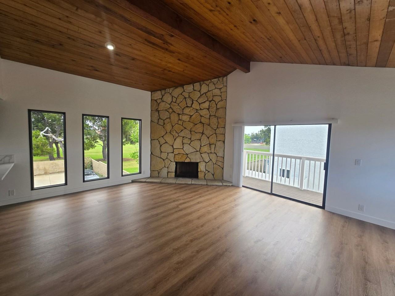 4771 Pearce Dr - Photo 6 of 23