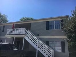 featured image of 500 E 9th St