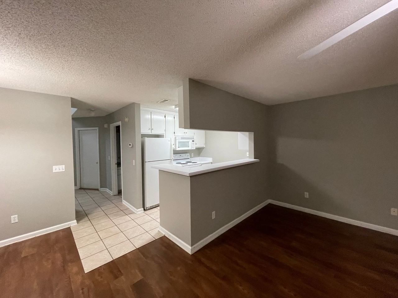 114 Woodmere Dr ##Llc - Photo 7 of 23