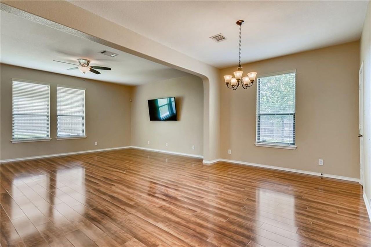 169 Pomegranate Cv - Photo 3 of 13