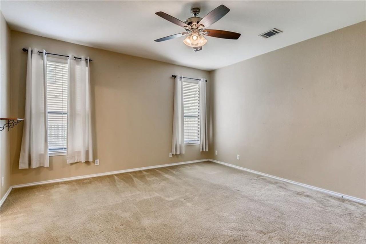 169 Pomegranate Cv - Photo 5 of 13