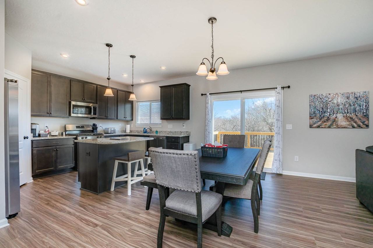 5738 Azra Ct - Photo 3 of 23