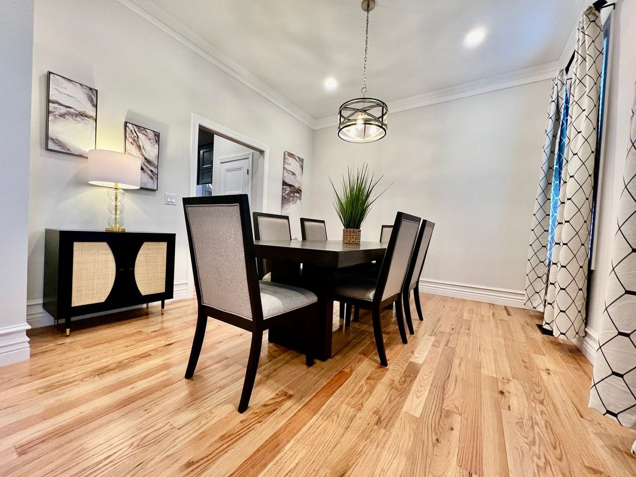 4817 Granada Ct - Photo 5 of 50