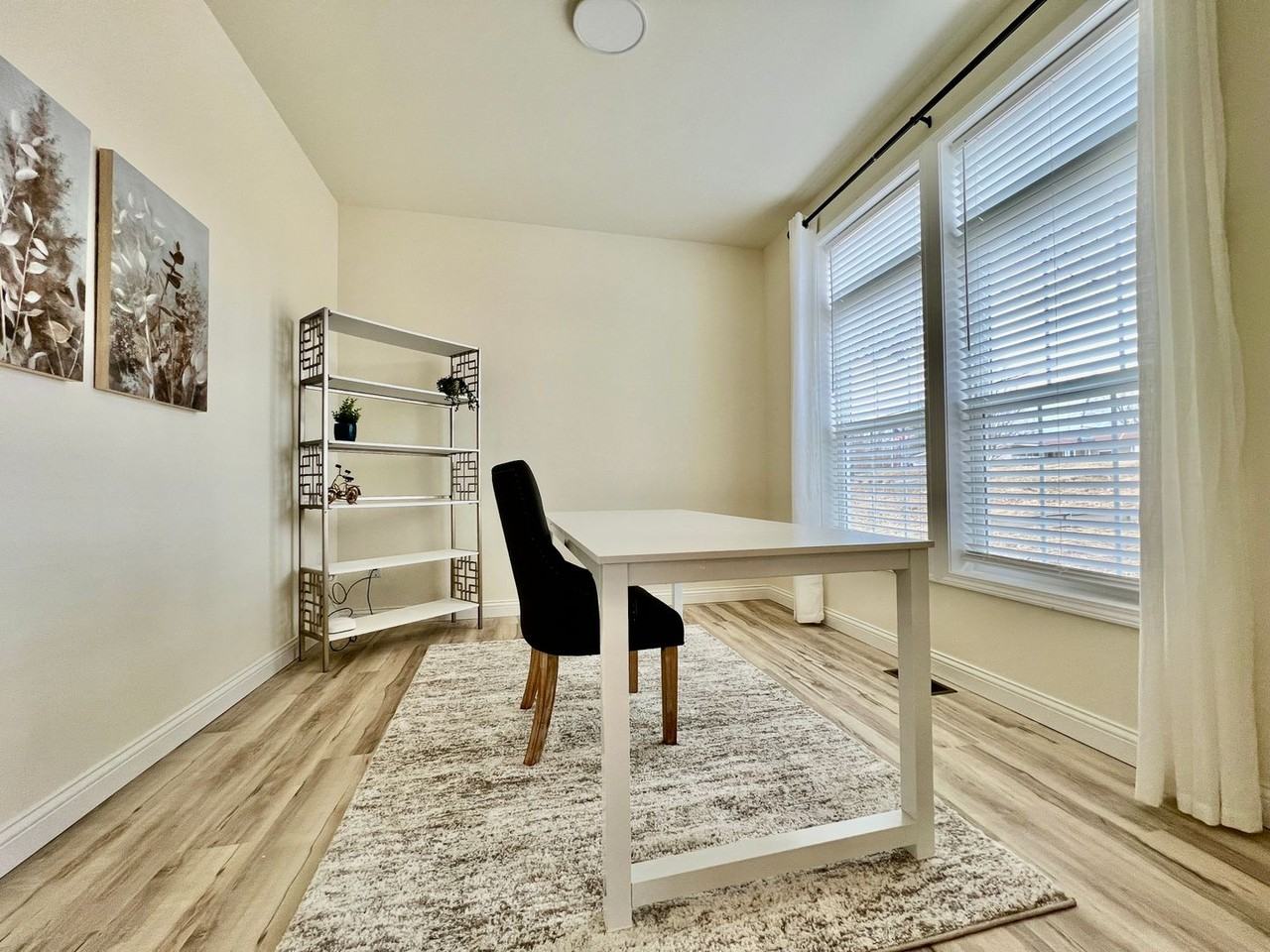 7973 2nd St - Photo 3 of 36