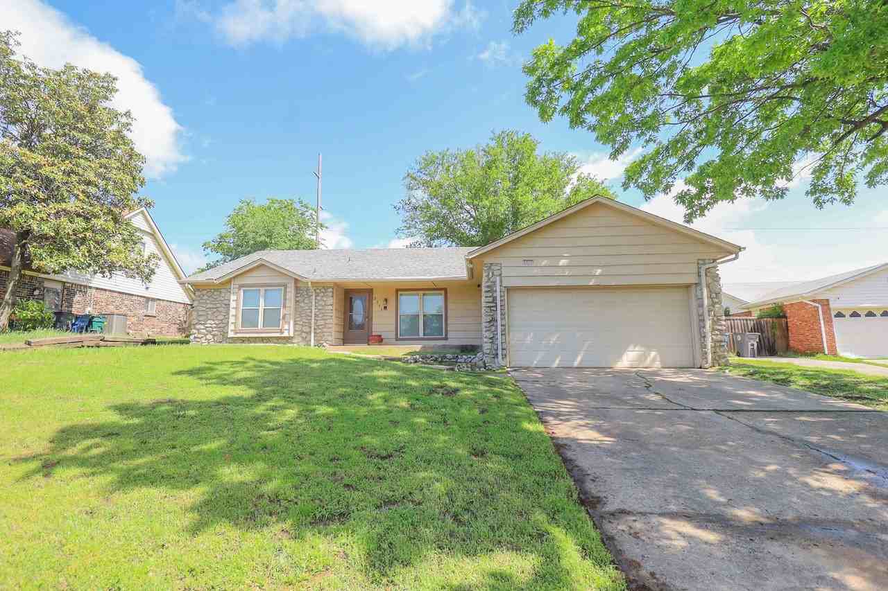 2311 W Oklahoma Pl - Photo 2 of 36