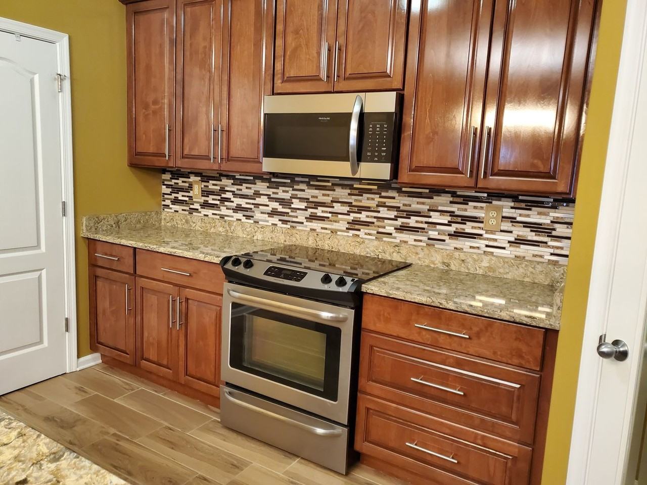 301 Adams Creek Rd - Photo 3 of 18