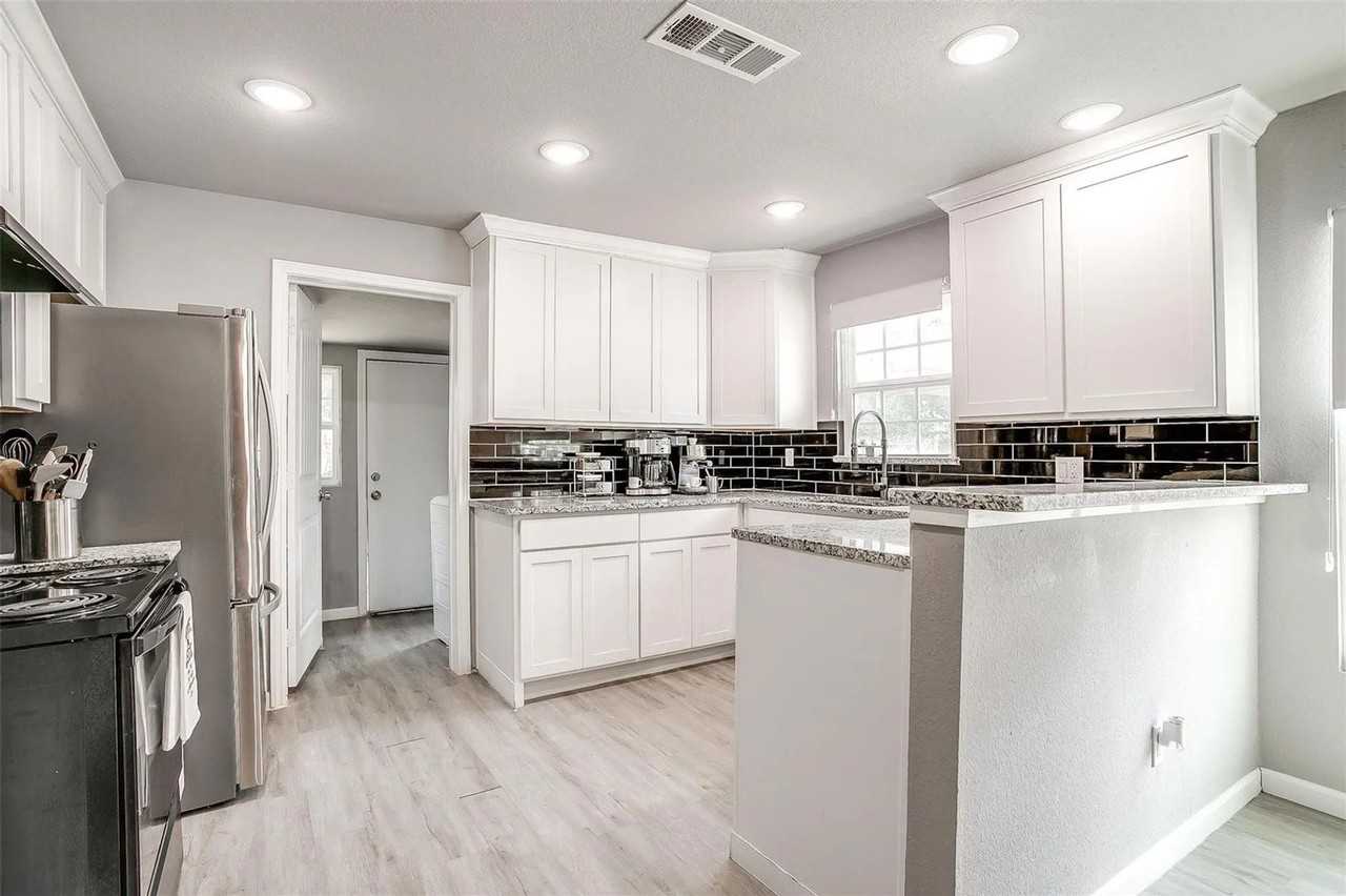 1044 E Ramsey Ave - Photo 4 of 18