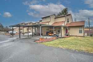 featured image of 780 Hamilton Rd