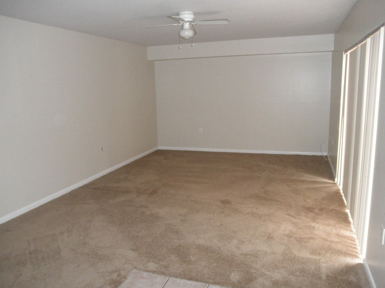 731 Mill Valley Pl - Photo 3 of 8