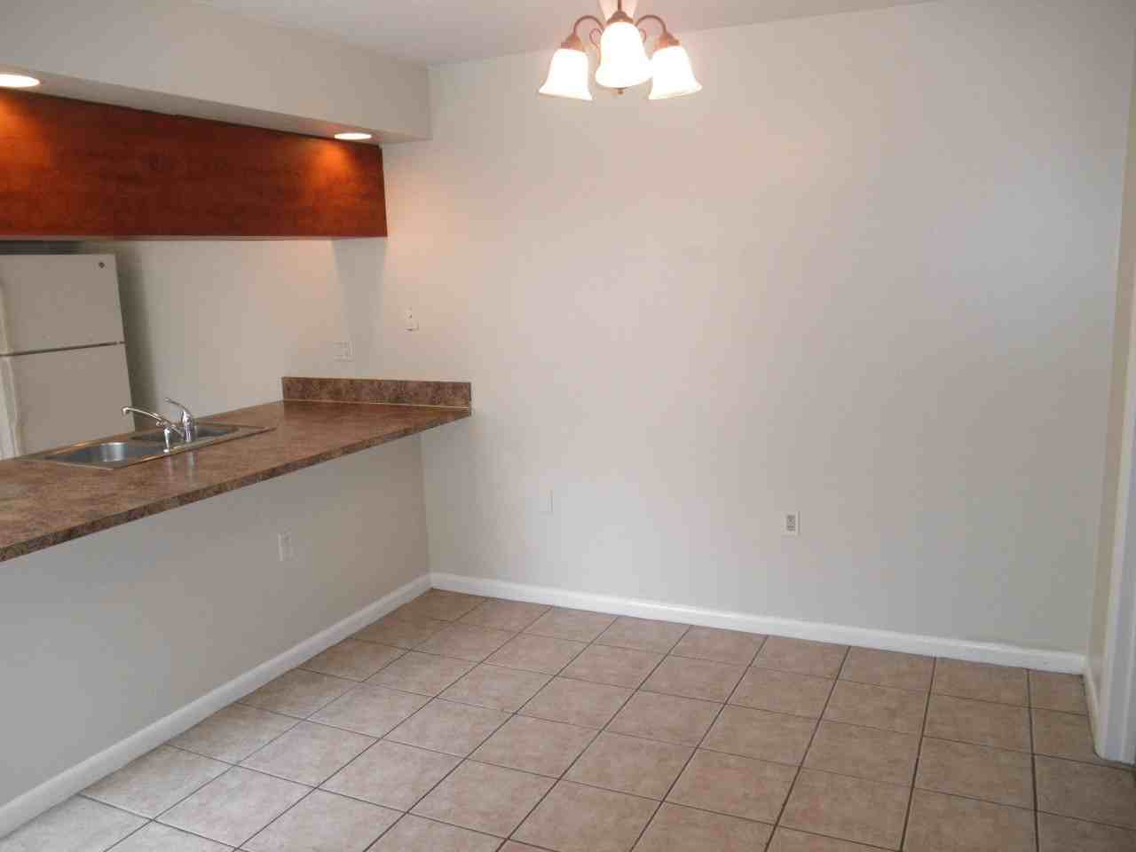 731 Mill Valley Pl - Photo 4 of 8