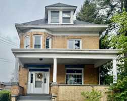 featured image of 3313 Allendale St