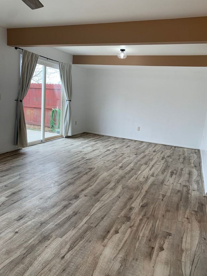 386 Snyder Ave - Photo 2 of 11