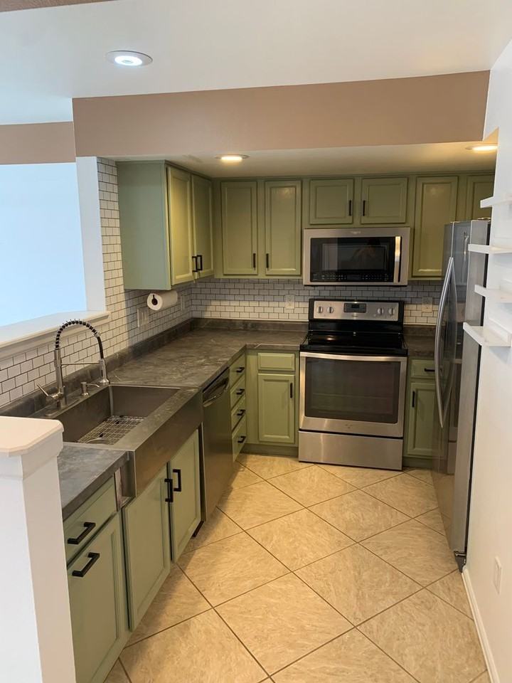 386 Snyder Ave - Photo 3 of 11