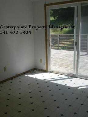 1814 Trails End Lane - Photo 5 of 10