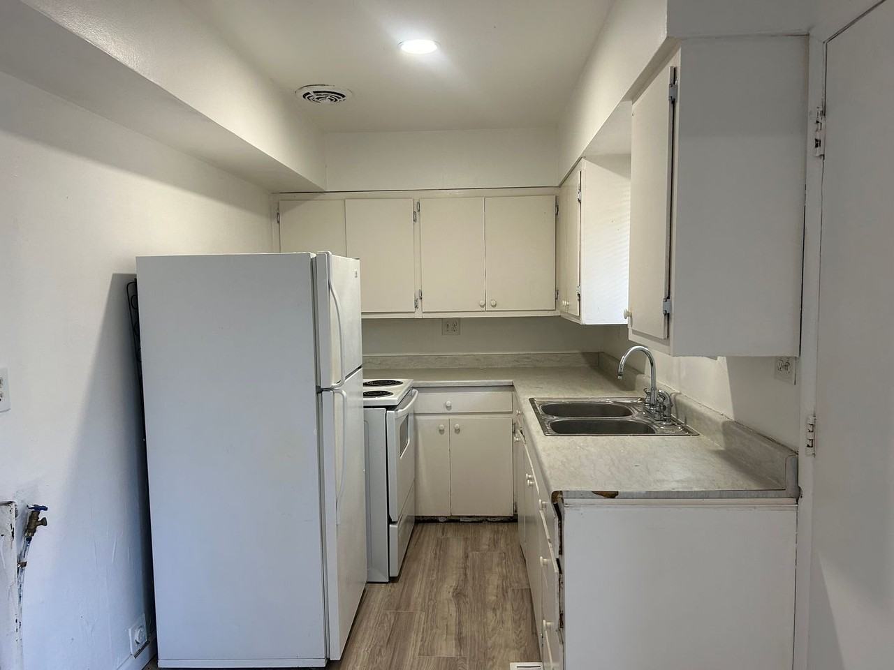 1935 Helena Ave - Photo 3 of 8