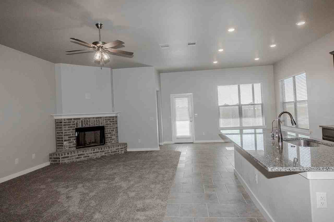 2706 Viola Ave - Photo 2 of 21