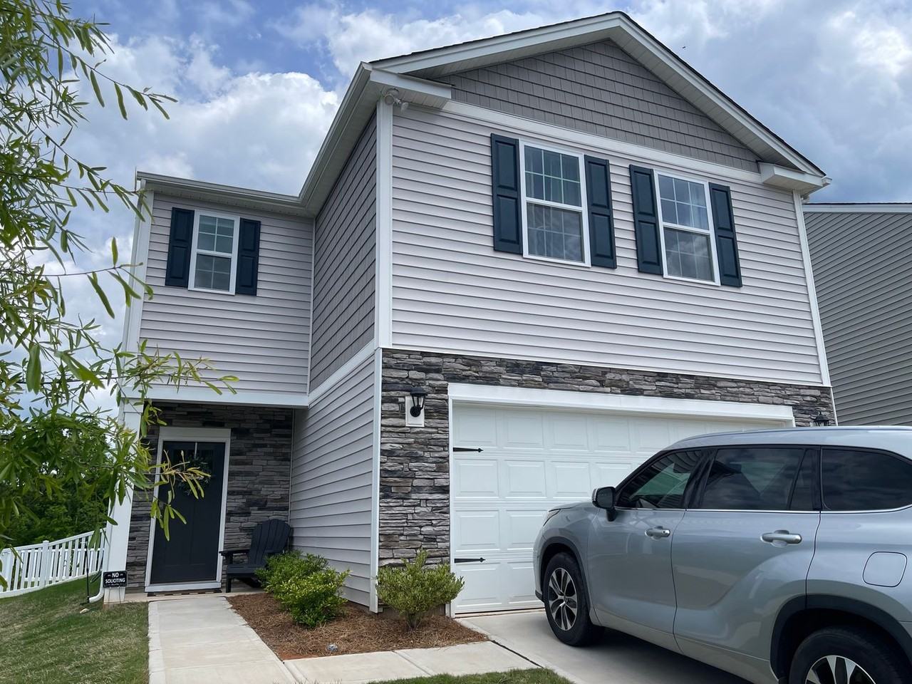 1121 37th Avenue Ln Ne - Photo 3 of 50