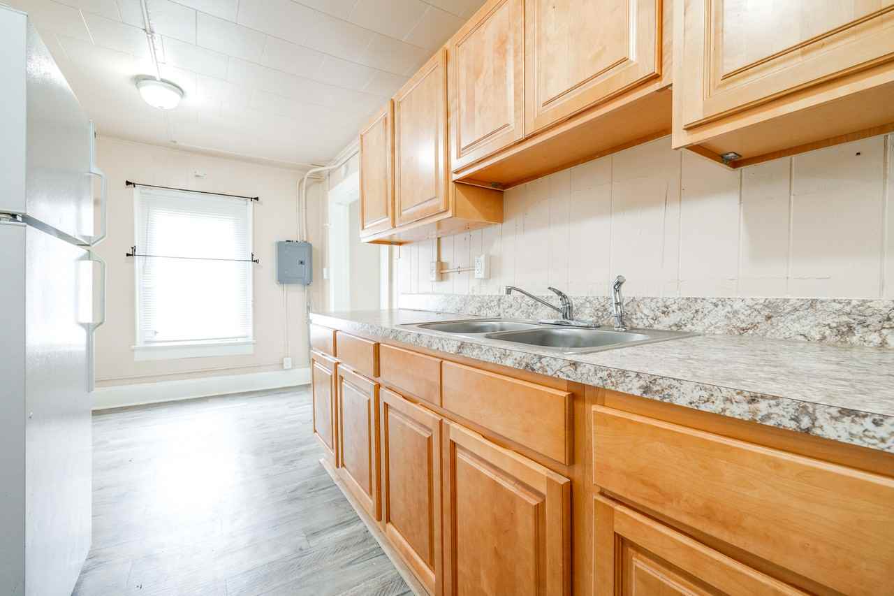 915 East Palmetto Street - Photo 3 of 26