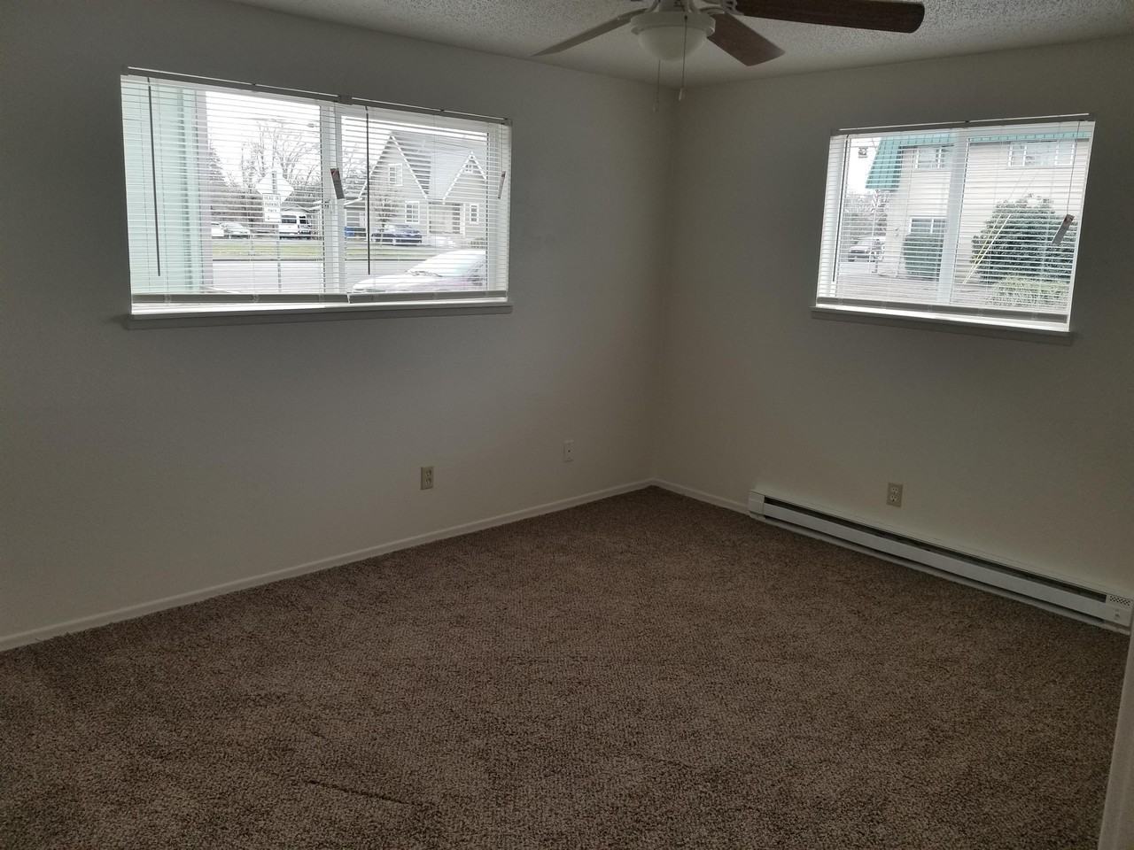 704-710 Norman Avenue Northeast - Photo 4 of 20