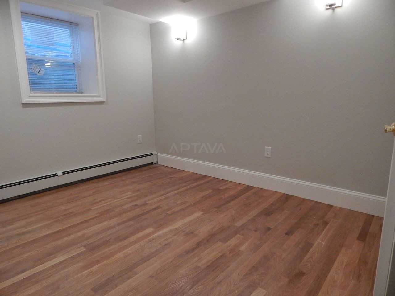 483 Medford St #B - Photo 2 of 9