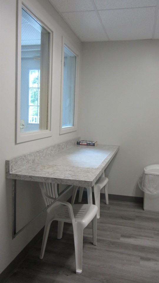 104 Lewis St - Photo 7 of 24