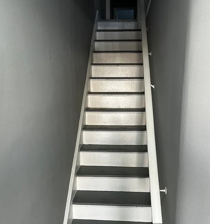 5850 Chestnut Street - Photo 3 of 11