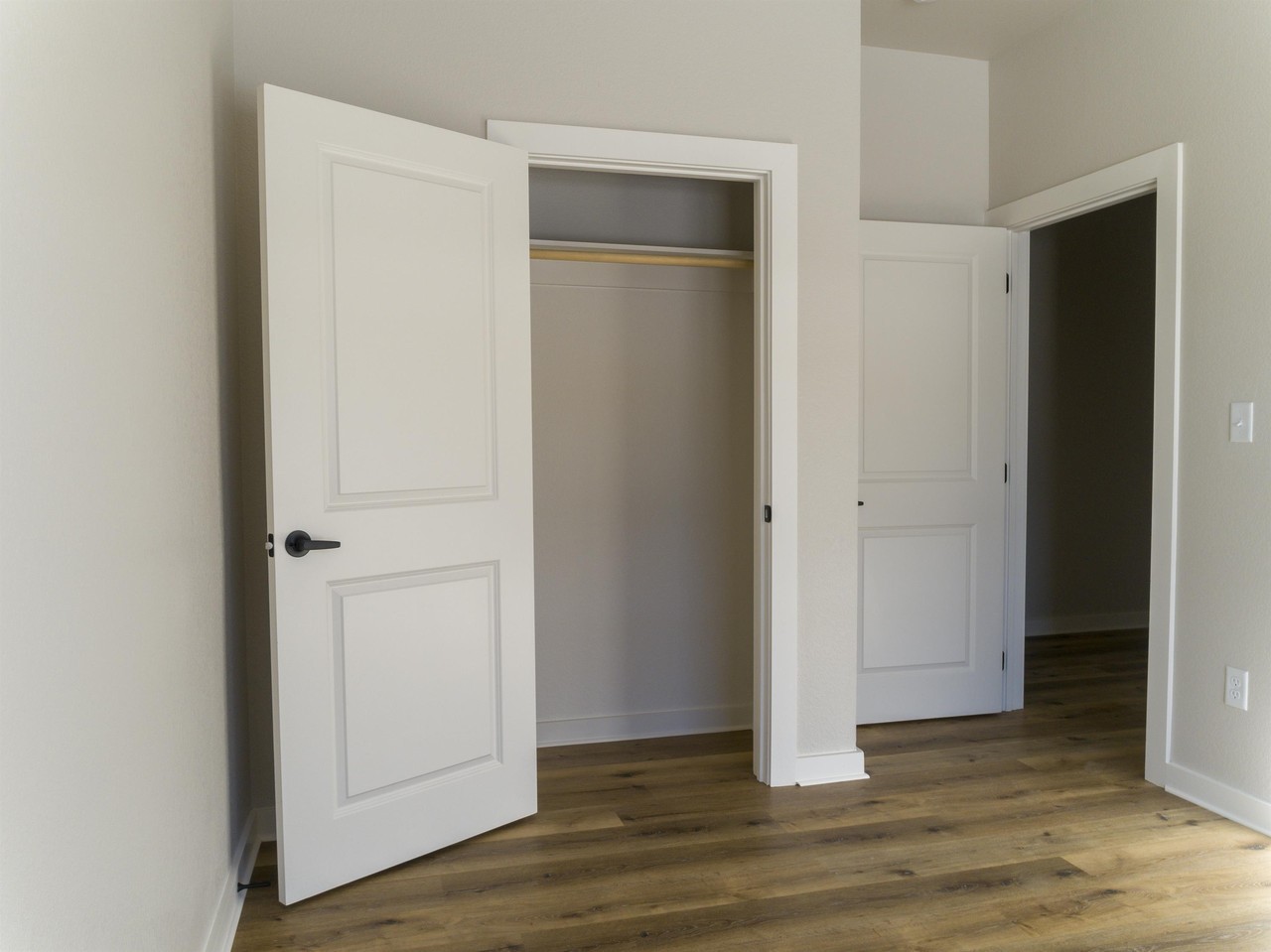 Ark Valley Flats - Photo 6 of 17
