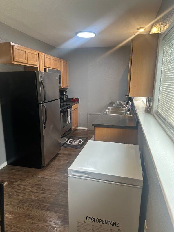 2908 West 32nd Avenue - Photo 4 of 13