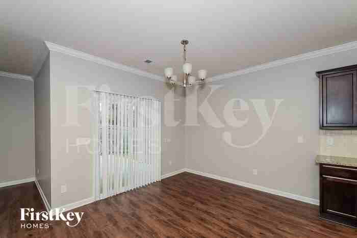 5029 Bella Ct - Photo 3 of 15