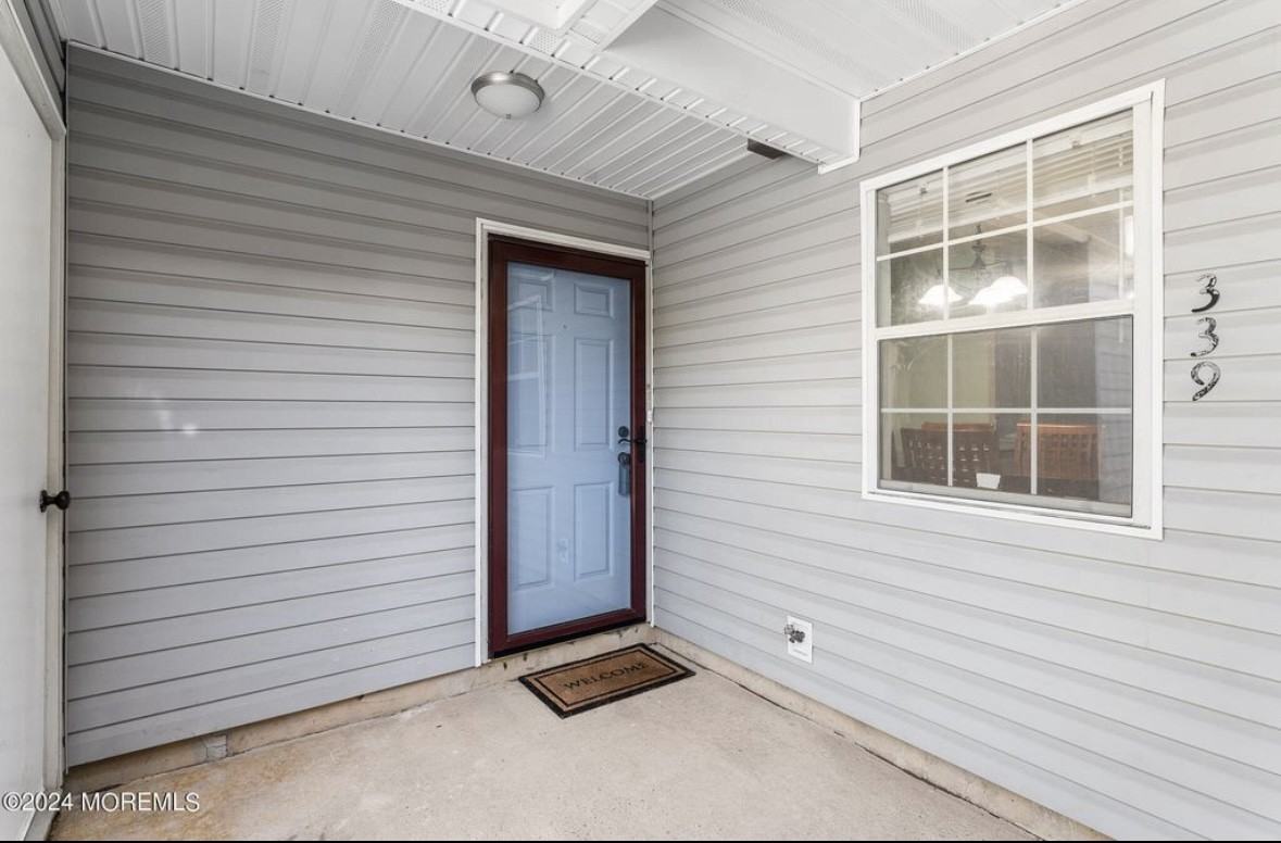 339 Yorkshire Pl #339 - Photo 5 of 21