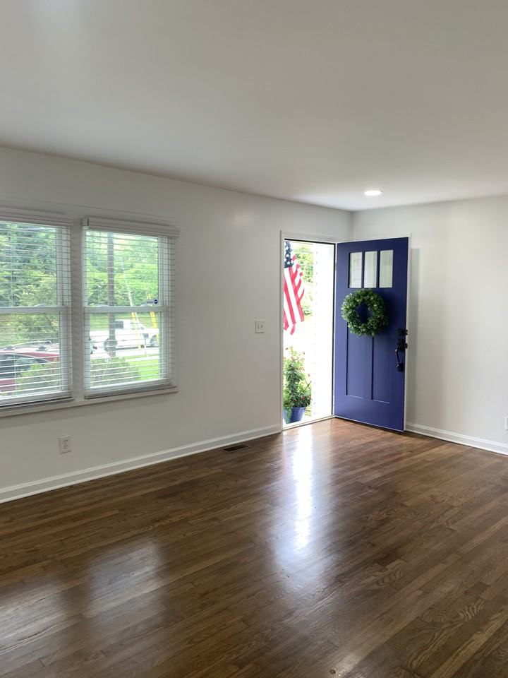 2328 Johnson Ferry Rd Ne #NA - Photo 2 of 31