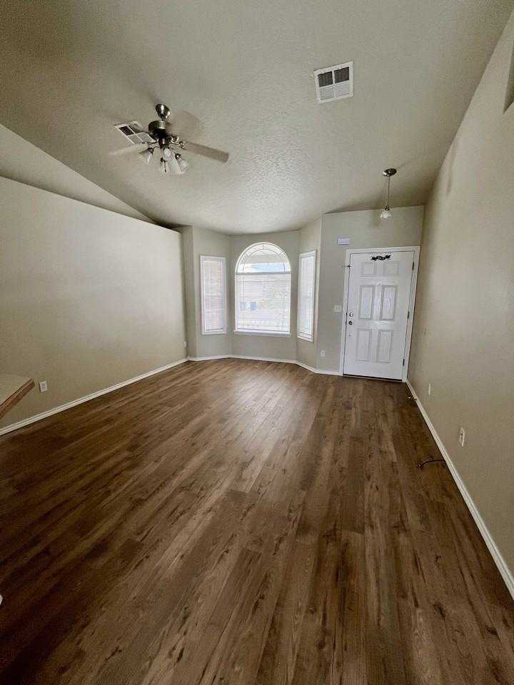 561 W Palmer Dr #NA - Photo 3 of 13