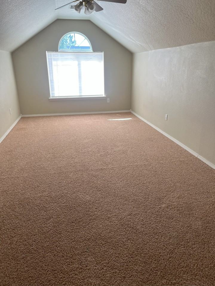 561 W Palmer Dr #NA - Photo 4 of 13