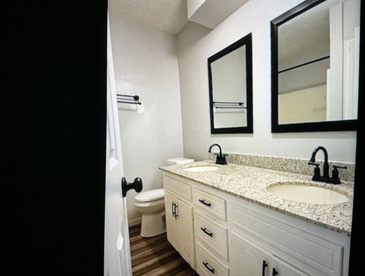 5006 Creekwood Ter #5006A - Photo 6 of 8
