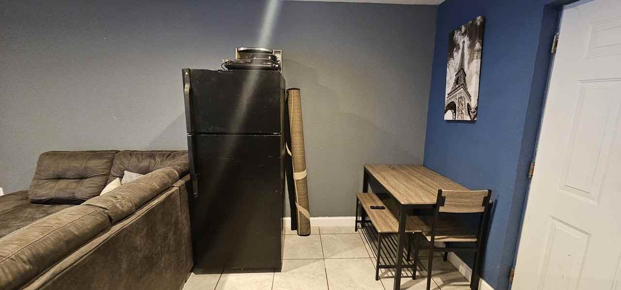 2007 Crawford Ave #NA - Photo 7 of 9