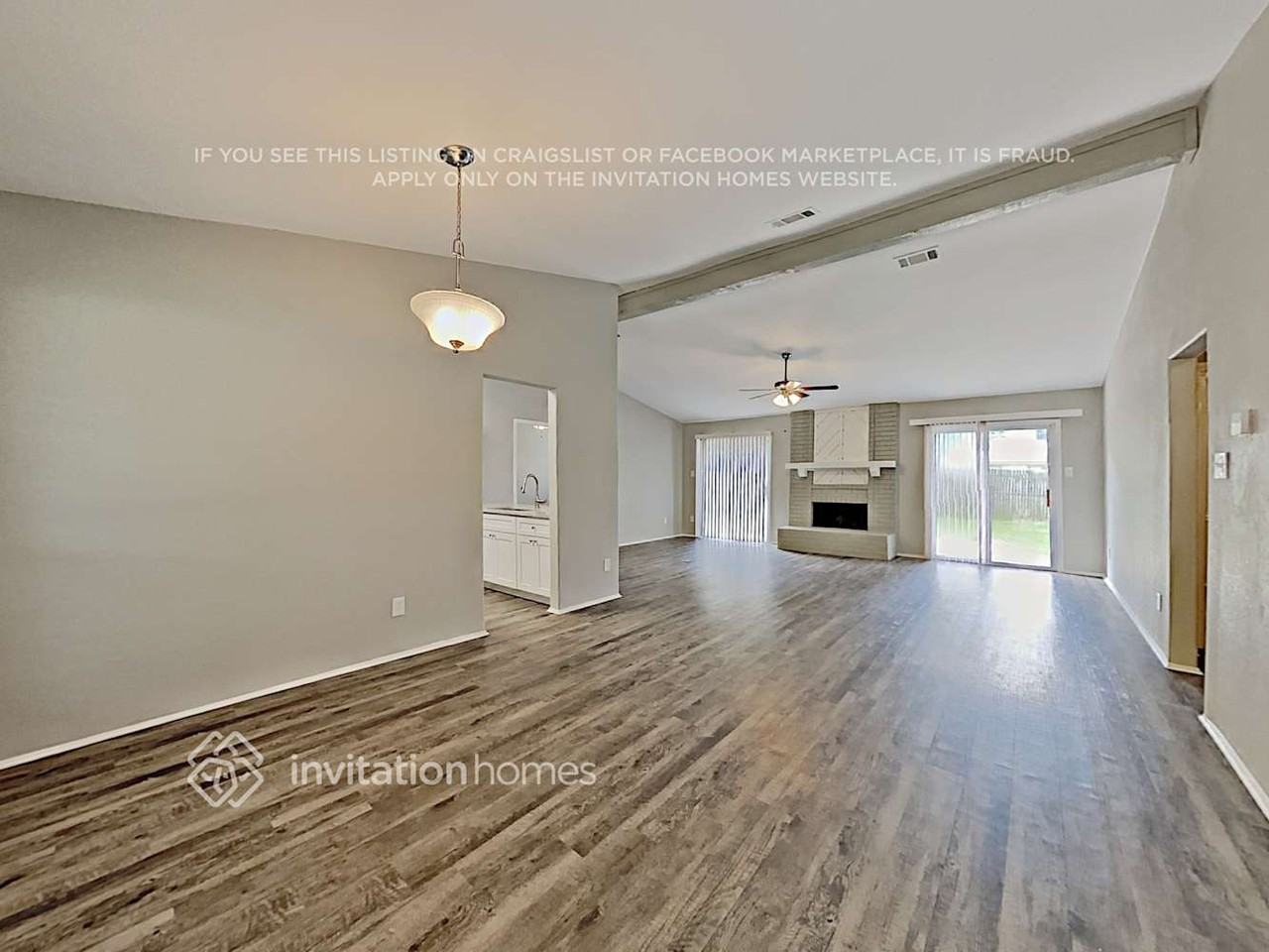 200 Kalmia Dr - Photo 4 of 17