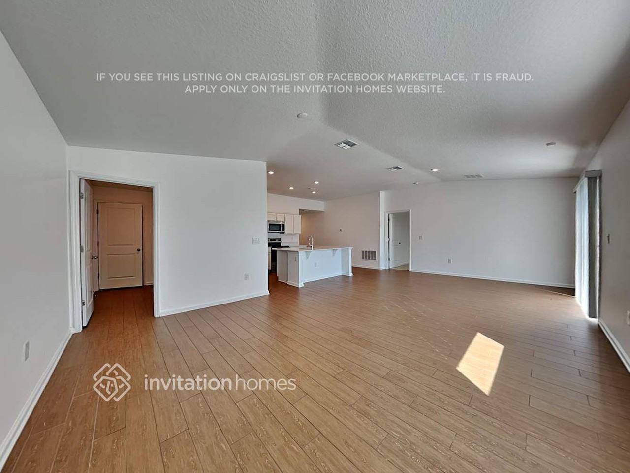 1074 Caitlin Loop - Photo 3 of 28