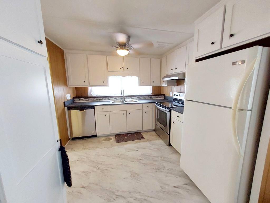 810 51st Ave W - Photo 6 of 20