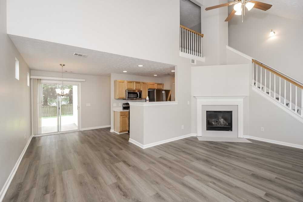 143 Oak Grove Pl - Photo 4 of 17