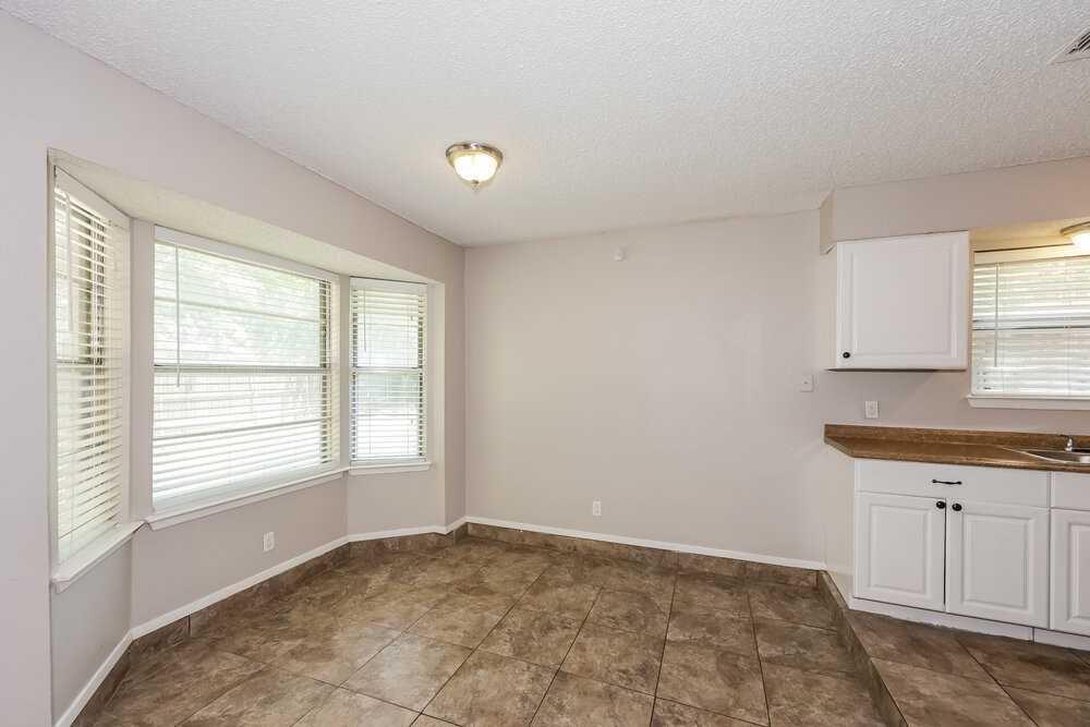 7517 Marlinda Cir - Photo 6 of 16