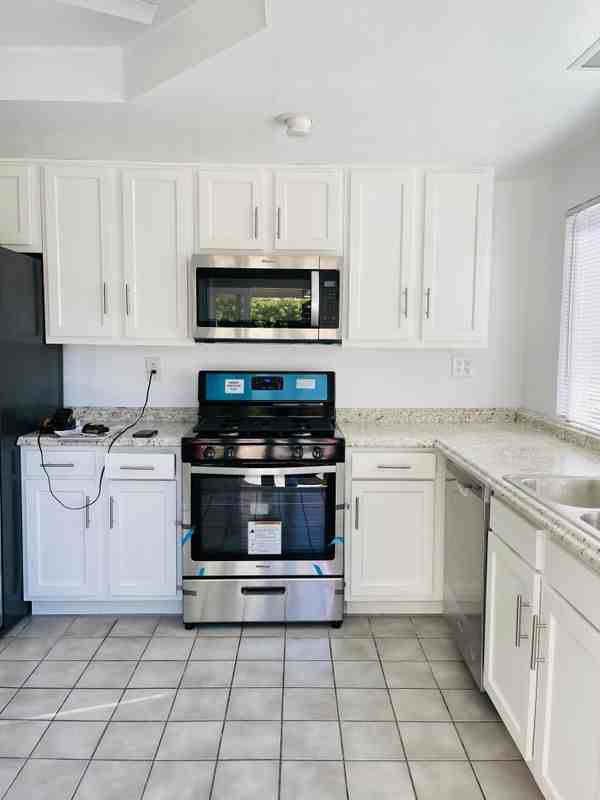 28255 Flechas - Photo 2 of 12